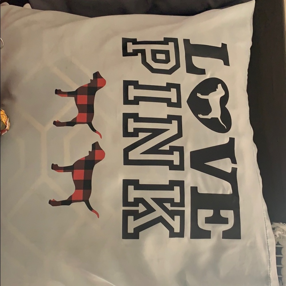 Pillowcases - Picture 3 of 3